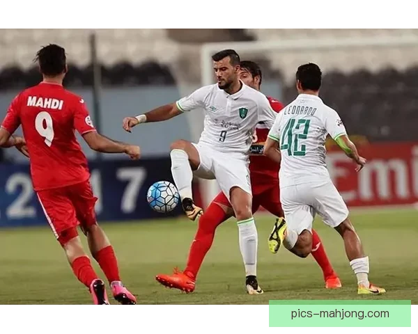 利雅得新月以不败战绩荣获沙特联赛冠军完成历史壮举