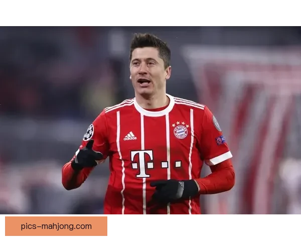 卡诺凭单赛季13球力压群雄荣获解放者杯金靴